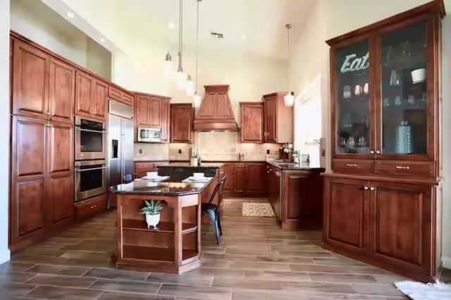 15624 S 15th Place, Phoenix, AZ 85048
