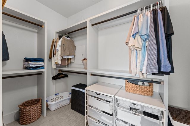 910 W 18th Street B, Houston, TX 77008
