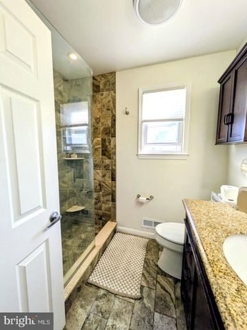 712 IVYLAND RD, Warminster, PA 18974