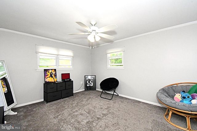 712 IVYLAND RD, Warminster, PA 18974