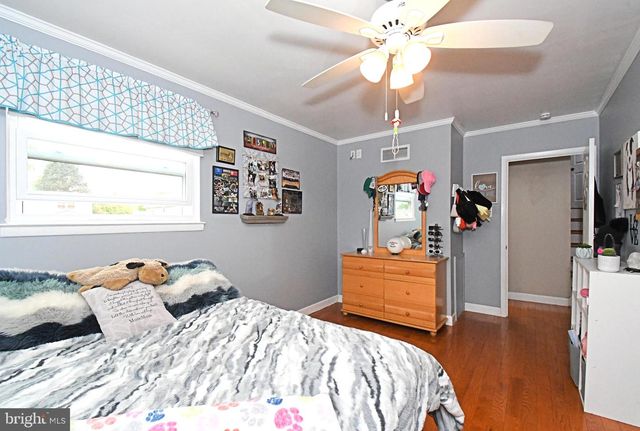 712 IVYLAND RD, Warminster, PA 18974