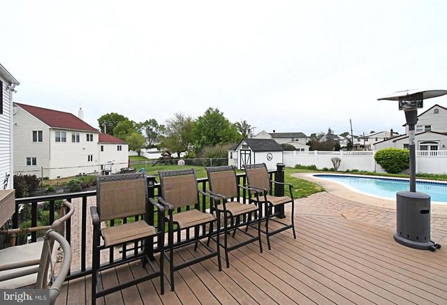 712 IVYLAND RD, Warminster, PA 18974