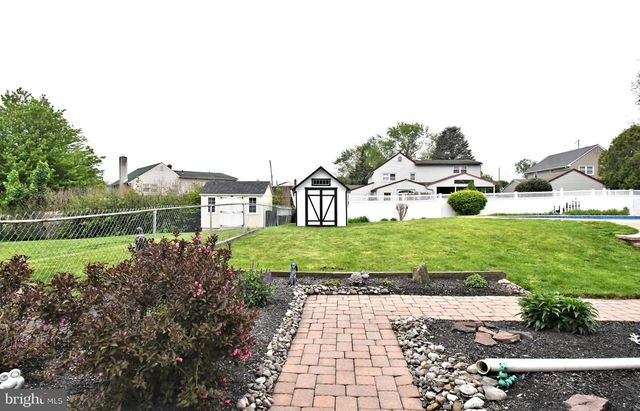 712 IVYLAND RD, Warminster, PA 18974