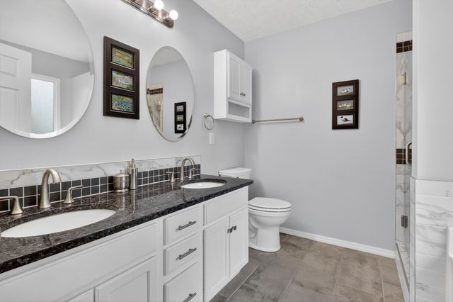 7300 Hidden Lake Cir, Fairview, TN 37062
