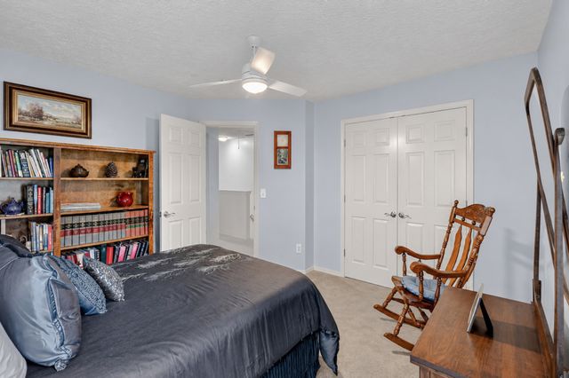 7300 Hidden Lake Cir, Fairview, TN 37062