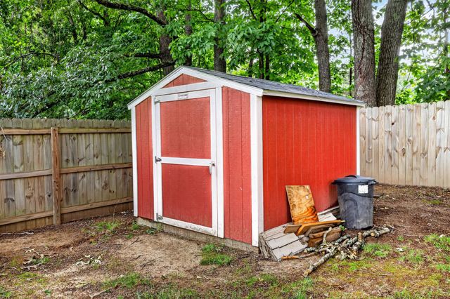7300 Hidden Lake Cir, Fairview, TN 37062