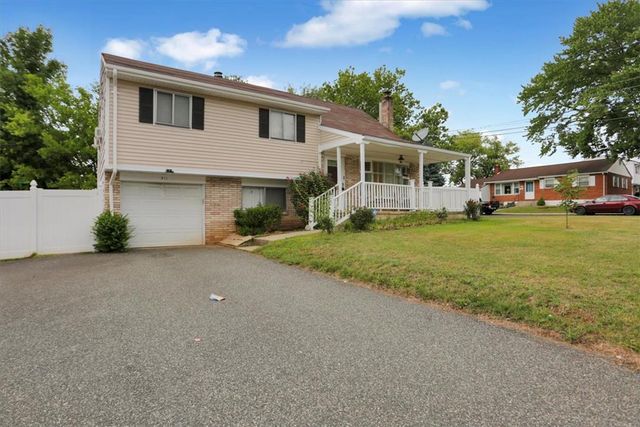 511 East Harrison Street, Emmaus Boro, PA 18049