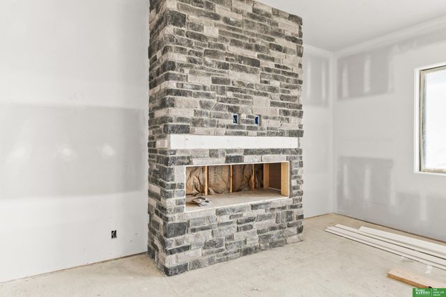 11663 S 123rd Street, Papillion, NE 68133