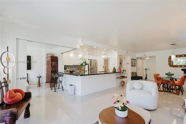 400 Leslie Drive 319, Hallandale Beach, FL 33009