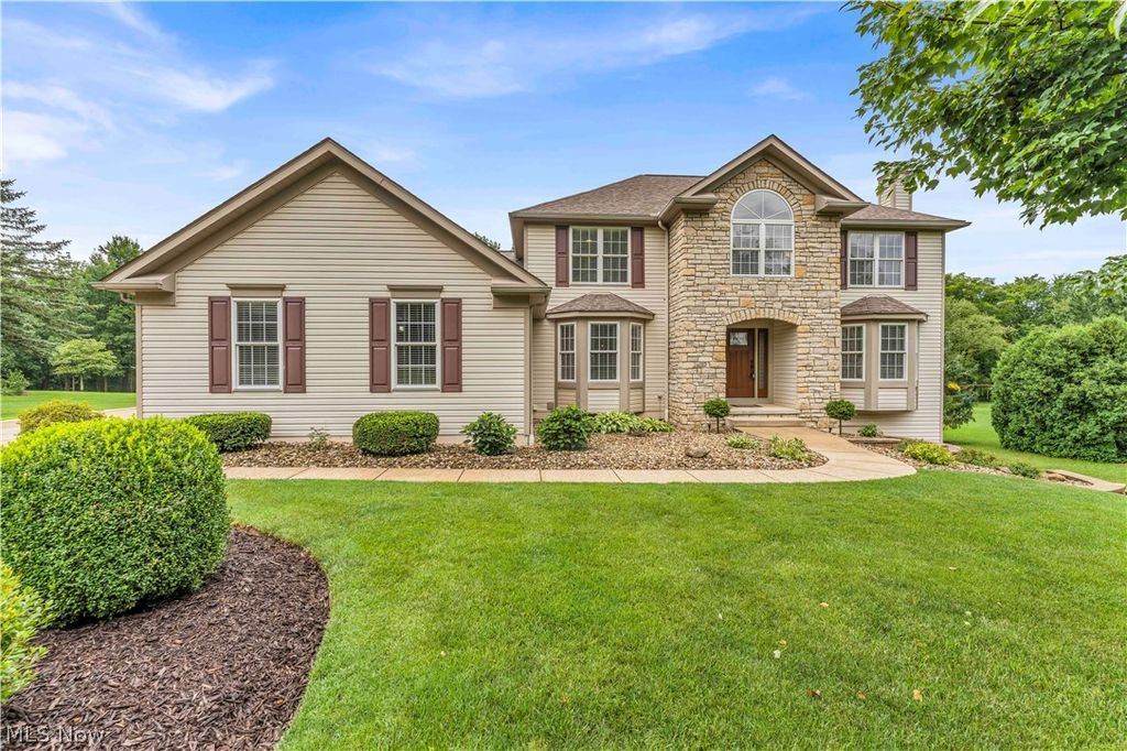 2940 Robert Gary Court, Medina, OH 44256