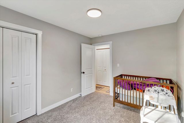 2917 South Roanoke Avenue, Springfield, MO 65807