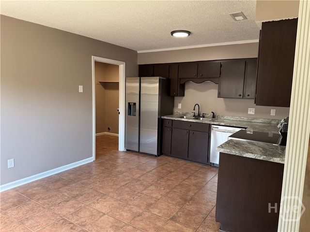 662 Windhaven Drive, Hinesville, GA 31313