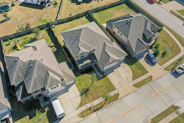 306 Cabernet Drive, Alvin, TX 77511