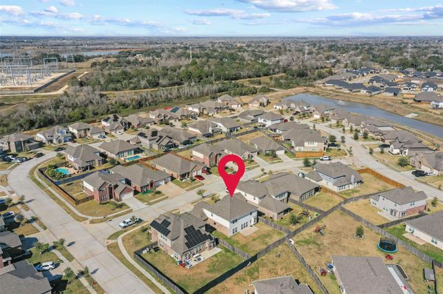 306 Cabernet Drive, Alvin, TX 77511