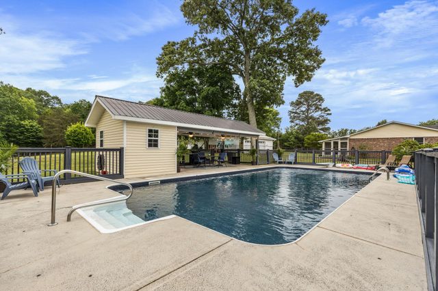 2213 Northeast Road, SE, Cleveland, TN 37311