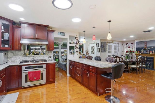 2770 Whispering Hills Circle 2770, San Jose, CA 95148