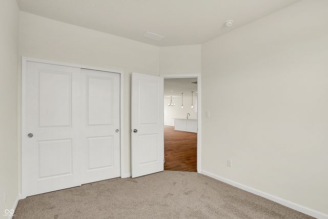 1615 Clover Crossing Drive, Greenfield, IN 46140