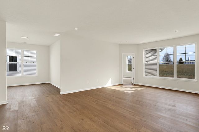 1615 Clover Crossing Drive, Greenfield, IN 46140