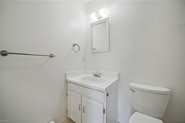 3228 Bangor DR, Chesapeake, VA 23321