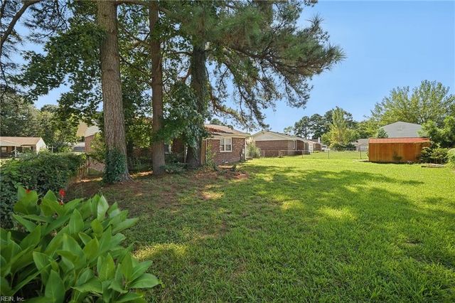 3228 Bangor DR, Chesapeake, VA 23321