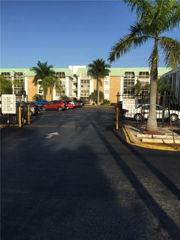 3040 NE 16th Avenue 303 A, Oakland Park, FL 33334