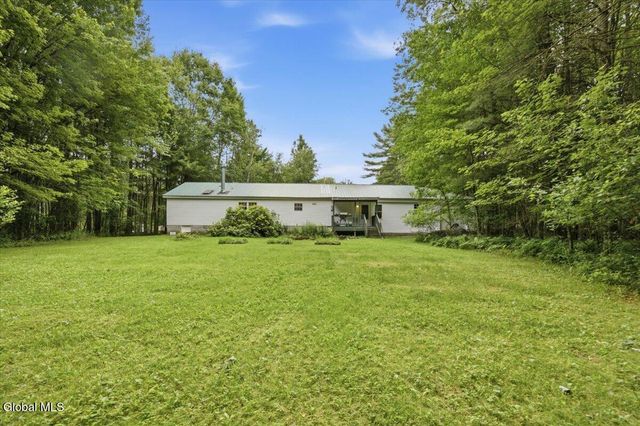 480 Honeywell Corners Road, Broadalbin, NY 12025