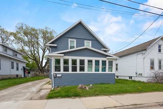438 W 9TH AVENUE, Oshkosh, WI 54901