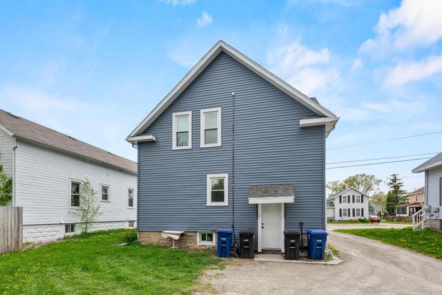 438 W 9TH AVENUE, Oshkosh, WI 54901