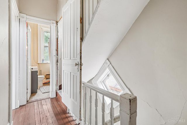 2355 W McMicken Avenue, Cincinnati, OH 45214