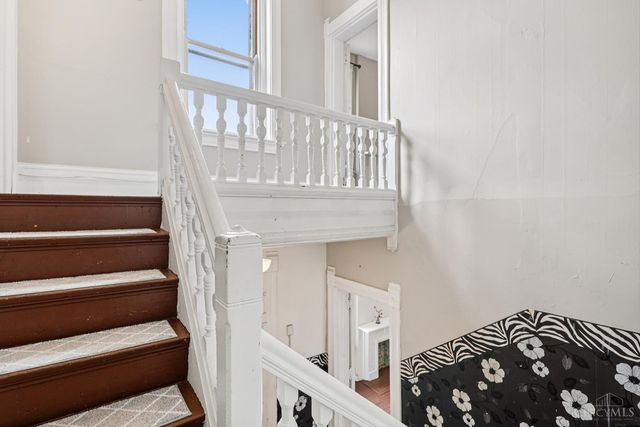 2355 W McMicken Avenue, Cincinnati, OH 45214