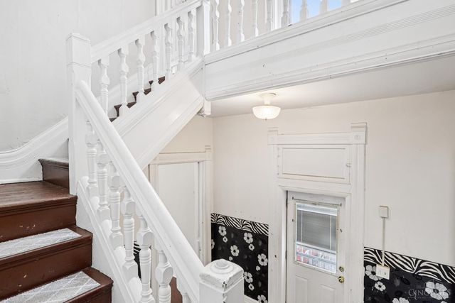 2355 W McMicken Avenue, Cincinnati, OH 45214