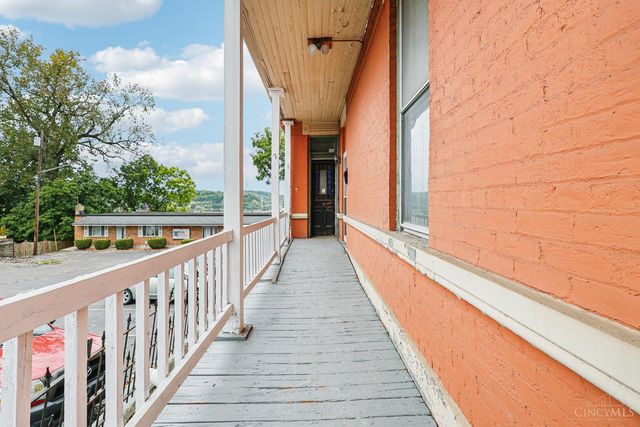 2355 W McMicken Avenue, Cincinnati, OH 45214