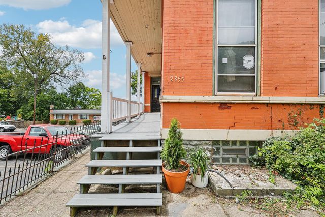 2355 W McMicken Avenue, Cincinnati, OH 45214