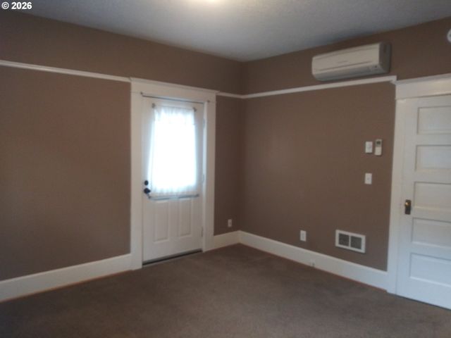 1926 Ne 11TH Ave, Portland, OR 97212