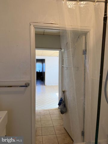 289-91 E COLLOM ST, Philadelphia, PA 19144