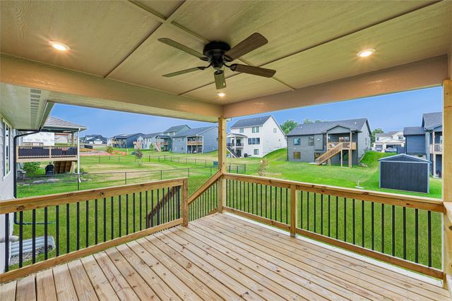 3328 NW Brookside Drive, Grimes, IA 50111