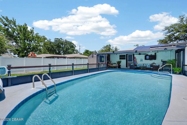 792 N Beach Street, Ormond Beach, FL 32174