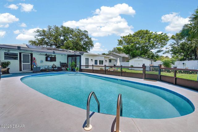 792 N Beach Street, Ormond Beach, FL 32174