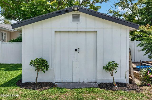 792 N Beach Street, Ormond Beach, FL 32174