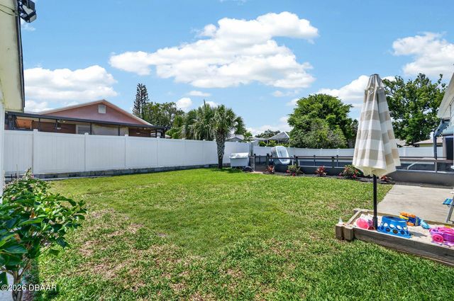 792 N Beach Street, Ormond Beach, FL 32174