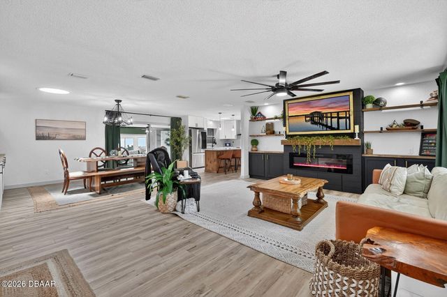 792 N Beach Street, Ormond Beach, FL 32174