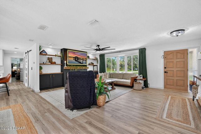 792 N Beach Street, Ormond Beach, FL 32174