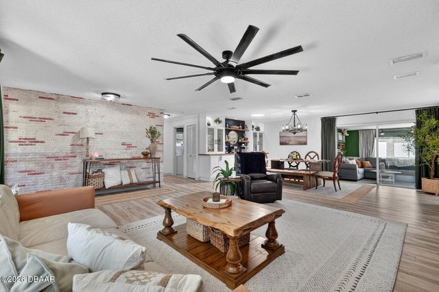 792 N Beach Street, Ormond Beach, FL 32174