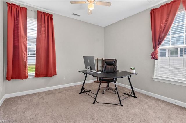 124 Bowman DR, Suffolk, VA 23434