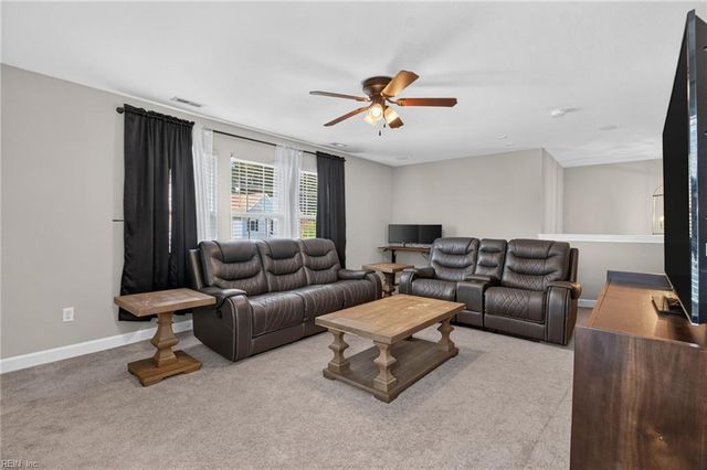124 Bowman DR, Suffolk, VA 23434