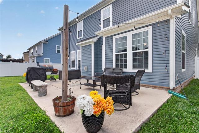 124 Bowman DR, Suffolk, VA 23434