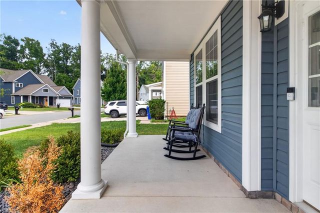 124 Bowman DR, Suffolk, VA 23434