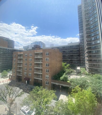 305 E 24th St Apt 5S, New York City, NY 10010