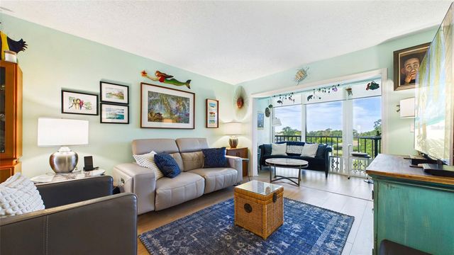 5775 PARK STREET N 410, St Petersburg, FL 33709