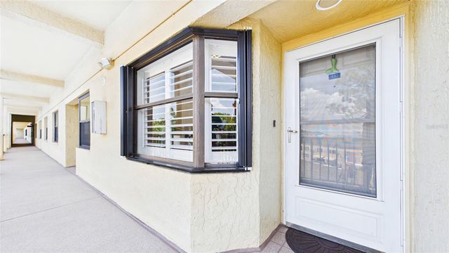 5775 PARK STREET N 410, St Petersburg, FL 33709